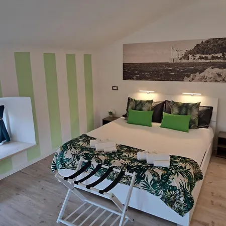 The Way To Bikes Storage * 트리에스테